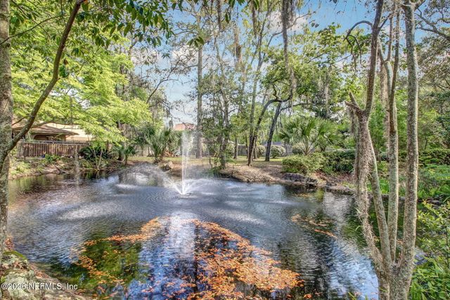 8702 COMO LAKE Drive, Jacksonville, FL 32256