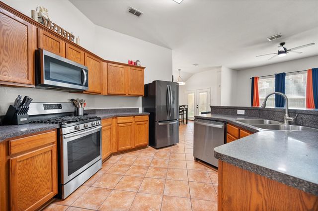 5601 Piedra Drive, Fort Worth, TX 76179