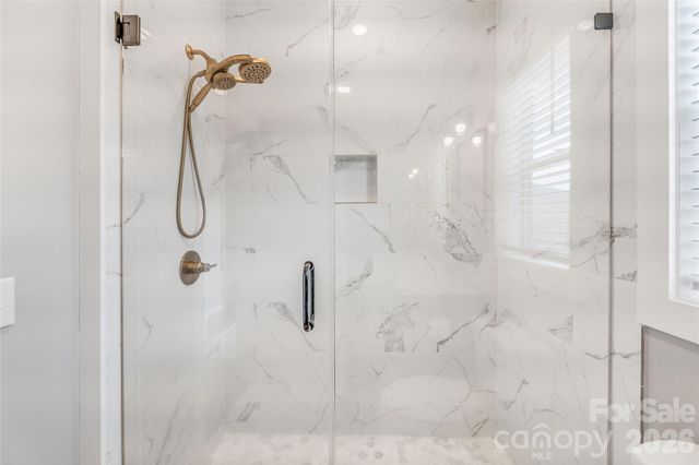 54 Weldon Way, Fairview, NC 28730