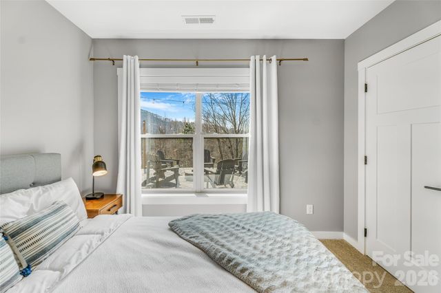 54 Weldon Way, Fairview, NC 28730