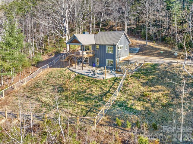 54 Weldon Way, Fairview, NC 28730