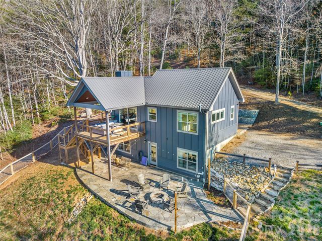54 Weldon Way, Fairview, NC 28730