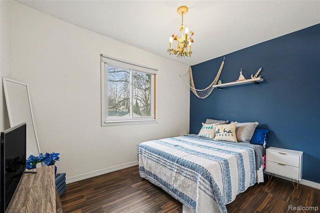 937 Marvell Place, Waterford, MI 48327