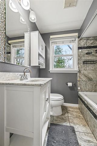 937 Marvell Place, Waterford, MI 48327