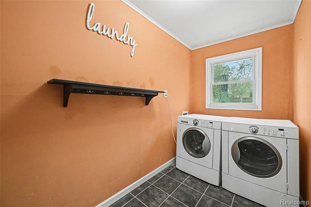 937 Marvell Place, Waterford, MI 48327