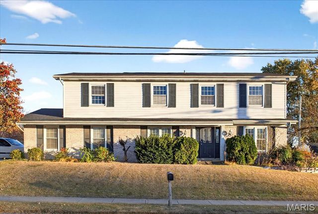 7060 Howdershell Road, Hazelwood, MO 63042