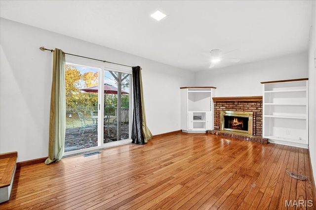 7060 Howdershell Road, Hazelwood, MO 63042