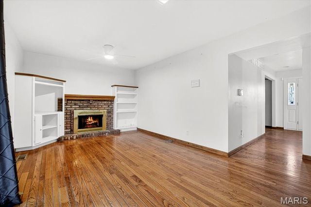 7060 Howdershell Road, Hazelwood, MO 63042