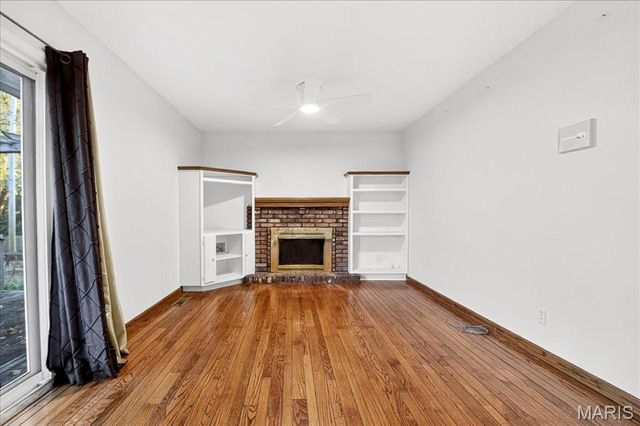 7060 Howdershell Road, Hazelwood, MO 63042