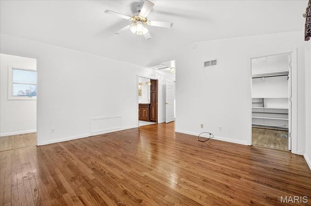 7060 Howdershell Road, Hazelwood, MO 63042