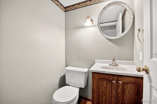 7060 Howdershell Road, Hazelwood, MO 63042