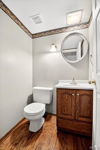 7060 Howdershell Road, Hazelwood, MO 63042