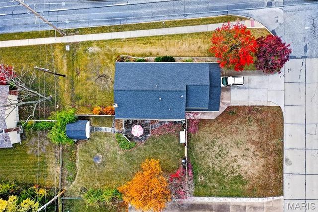 7060 Howdershell Road, Hazelwood, MO 63042