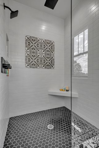 445 Old Pond Ln, Dickson, TN 37055