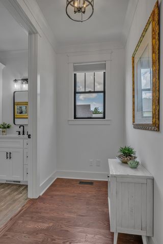 445 Old Pond Ln, Dickson, TN 37055