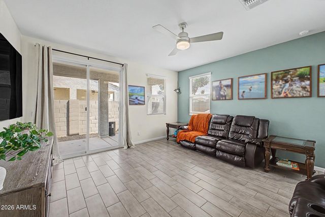 17308 W DALEY Lane, Surprise, AZ 85387