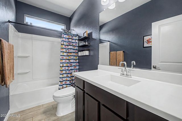 17308 W DALEY Lane, Surprise, AZ 85387