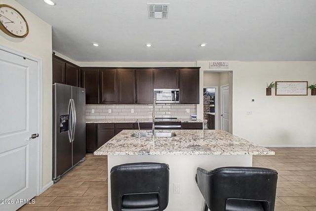 17308 W DALEY Lane, Surprise, AZ 85387