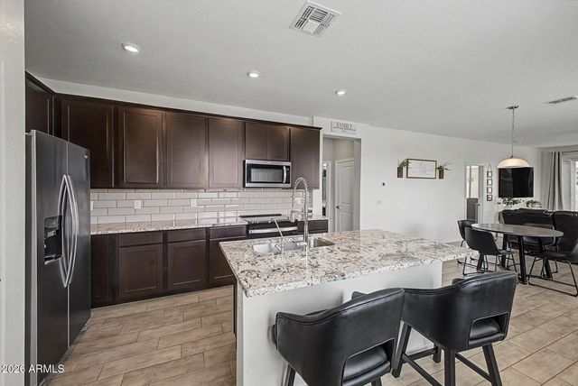 17308 W DALEY Lane, Surprise, AZ 85387