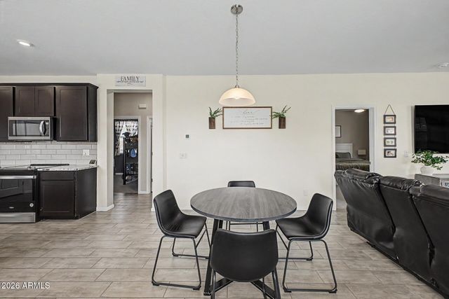 17308 W DALEY Lane, Surprise, AZ 85387