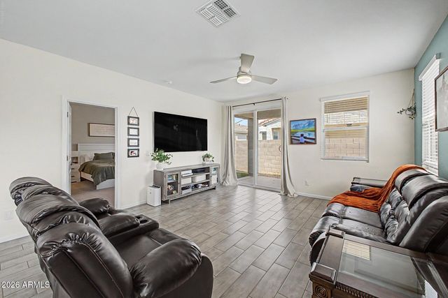 17308 W DALEY Lane, Surprise, AZ 85387
