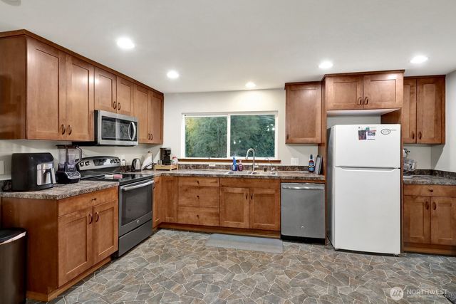 2243 Brown Road, Ferndale, WA 98248