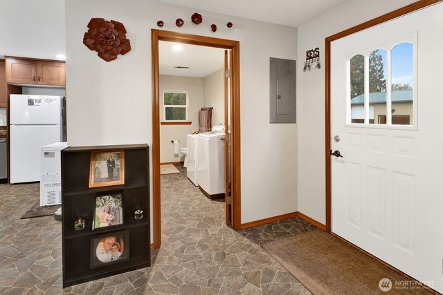 2243 Brown Road, Ferndale, WA 98248