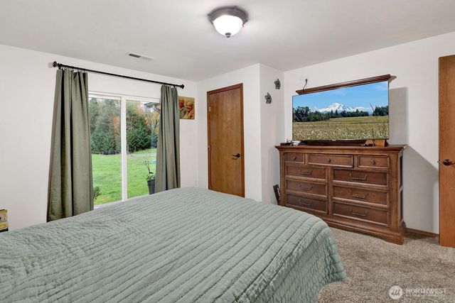 2243 Brown Road, Ferndale, WA 98248