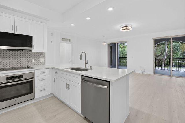 1690 RENAISSANCE COMMONS Boulevard 1201, Boynton Beach, FL 33426