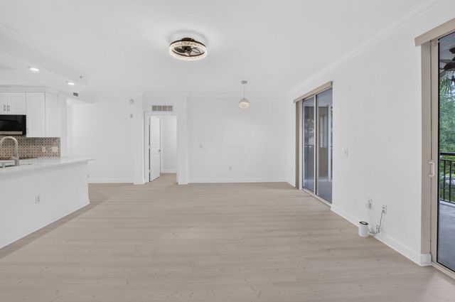1690 RENAISSANCE COMMONS Boulevard 1201, Boynton Beach, FL 33426