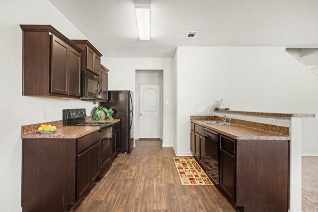 10515 Logger Pine Trail, Houston, TX 77088