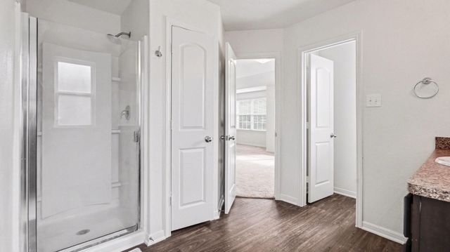10515 Logger Pine Trail, Houston, TX 77088