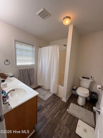 754 Jim Grant Avenue, Sneads Ferry, NC 28460