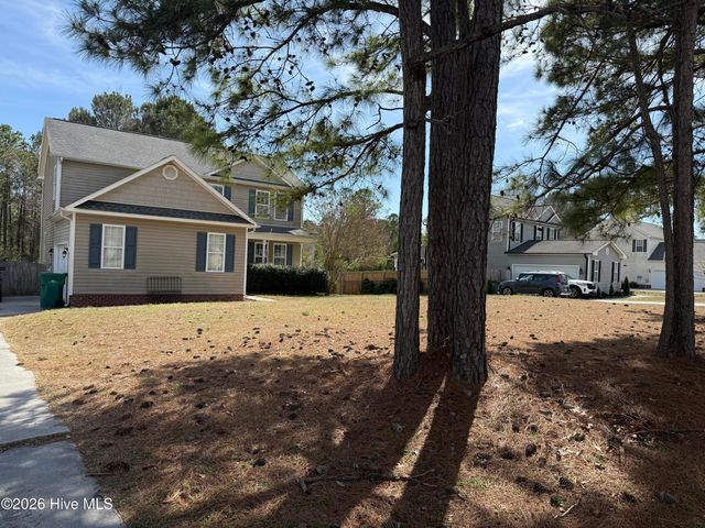 754 Jim Grant Avenue, Sneads Ferry, NC 28460