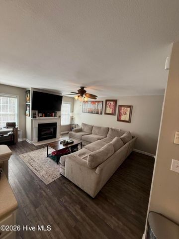 754 Jim Grant Avenue, Sneads Ferry, NC 28460