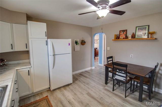 908 Walnut Street, Jerseyville, IL 62052