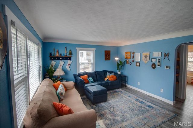 908 Walnut Street, Jerseyville, IL 62052