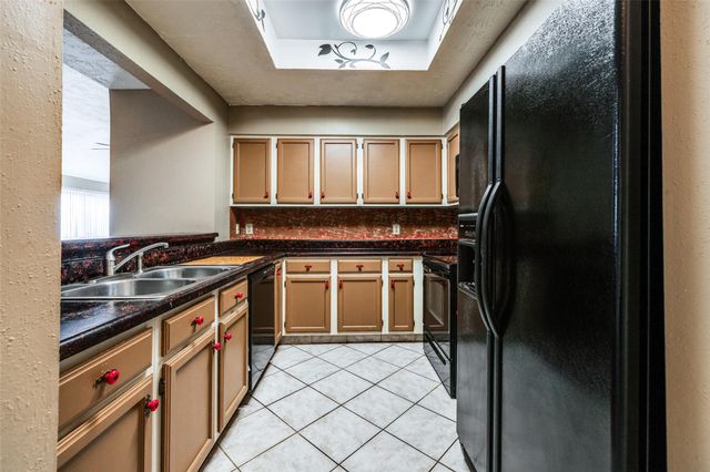 8322 Windy Oaks Drive, Houston, TX 77040