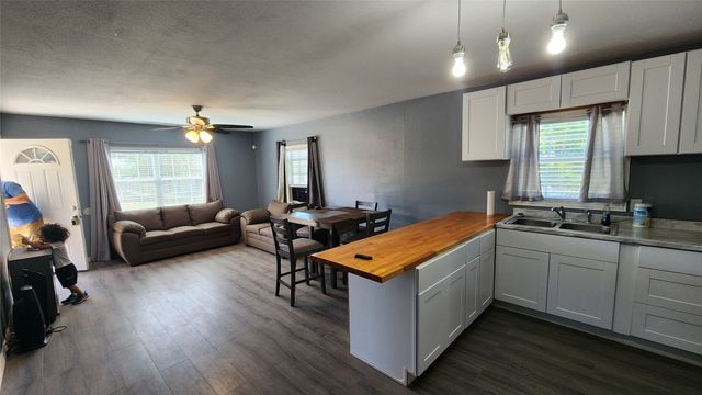 809 Bowie Street, Sweetwater, TX 79556