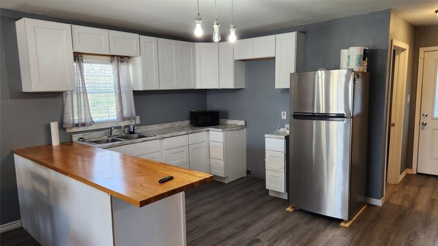 809 Bowie Street, Sweetwater, TX 79556