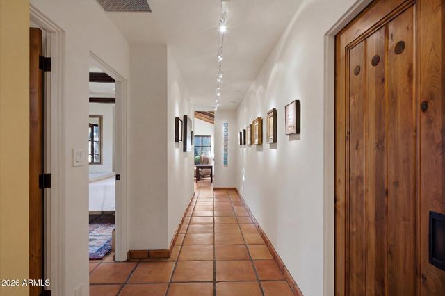 7501 E PALO VERDE Drive 4, Scottsdale, AZ 85250