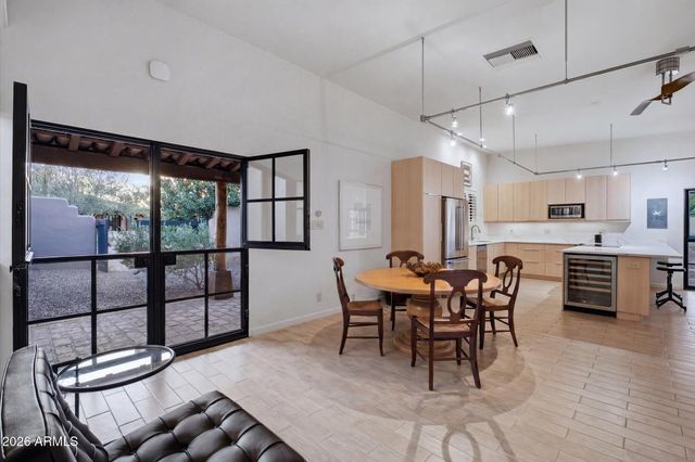7501 E PALO VERDE Drive 4, Scottsdale, AZ 85250