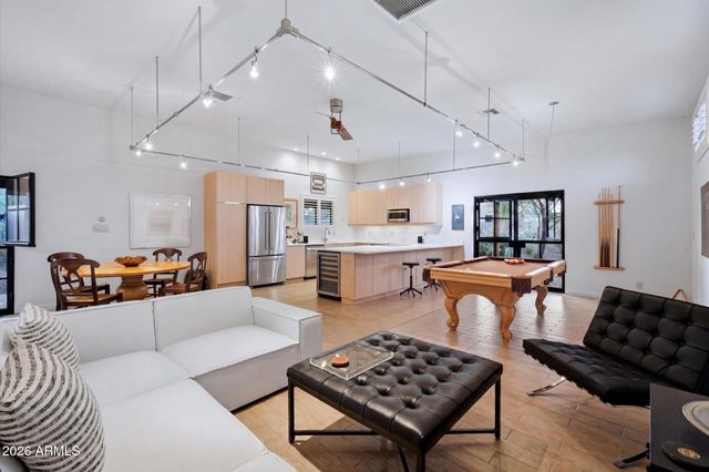 7501 E PALO VERDE Drive 4, Scottsdale, AZ 85250