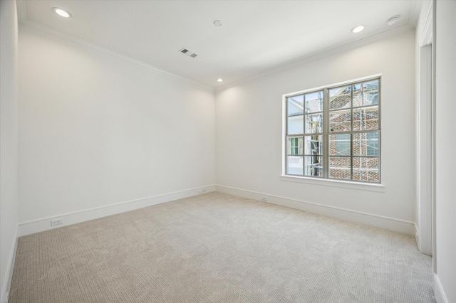 211 Sutton Row Place, Houston, TX 77024