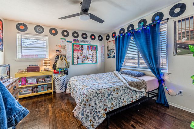 321 School House Road, Paradise, TX 76073