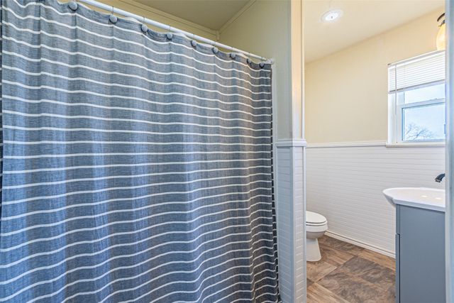 321 School House Road, Paradise, TX 76073