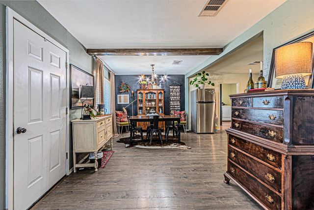 321 School House Road, Paradise, TX 76073