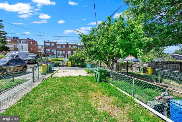 303 ARDEN RD W, Baltimore, MD 21225
