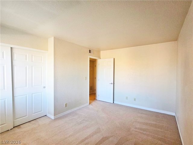 5405 Indian River Drive 400, Las Vegas, NV 89103