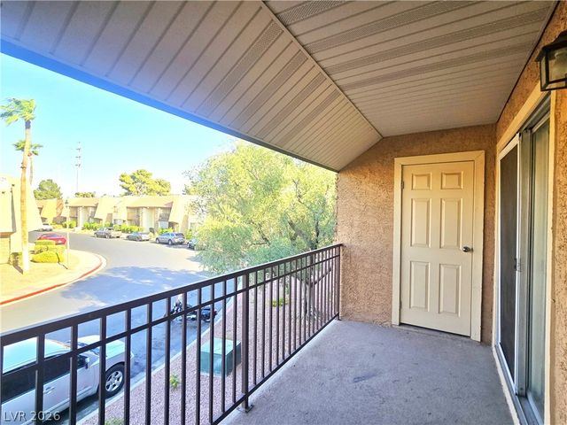 5405 Indian River Drive 400, Las Vegas, NV 89103